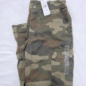 CAMO PRINT PANTS - AMERICAN EAGLE